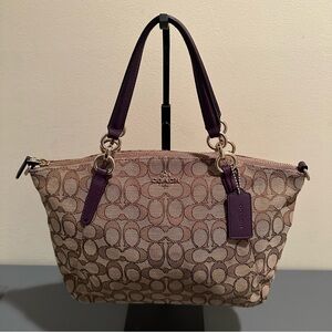 Coach Signature Brown and Burgundy Shoulder Bag.